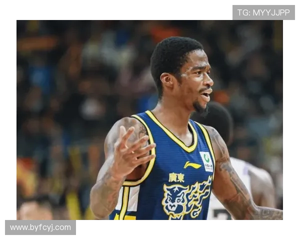 萨姆纳爆砍24分广东胜江苏